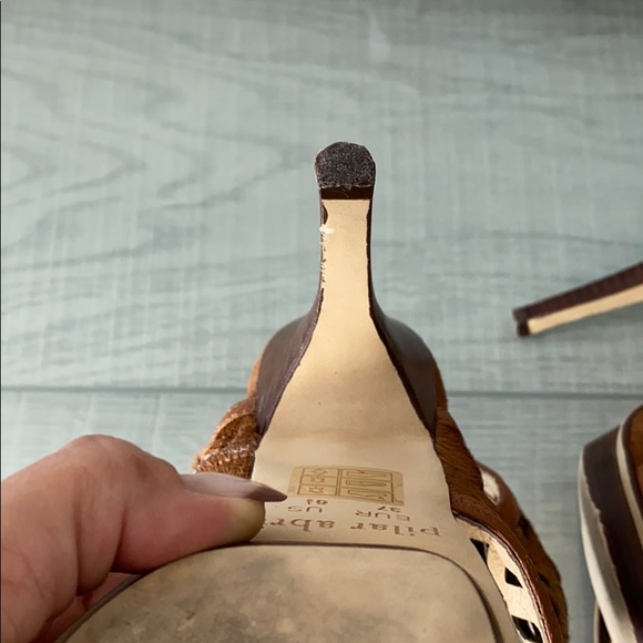 Pilar Abril leather suede open toe ankle heels - Picture 14 of 15